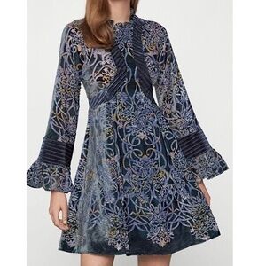 NWT BCBG Vienna Scroll Burnout Vintage Vibe Dress